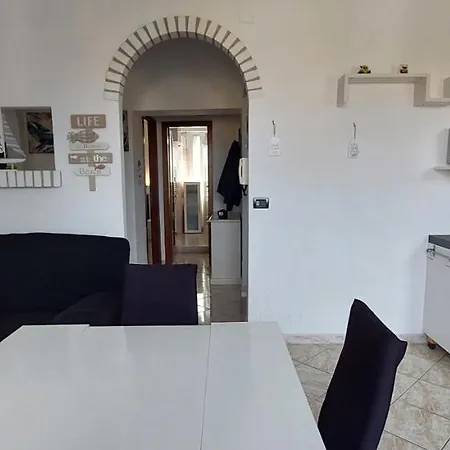 Apartment Confortevole Appartamento. 3 Minuti E Sei Al Mare Rosignano Solvay