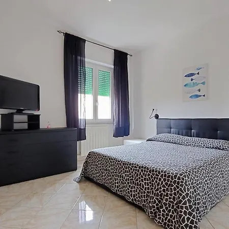 Confortevole Appartamento. 3 Minuti E Sei Al Mare Apartment